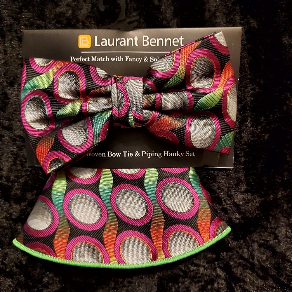 Multicolor Bow Tie and Hanky Set